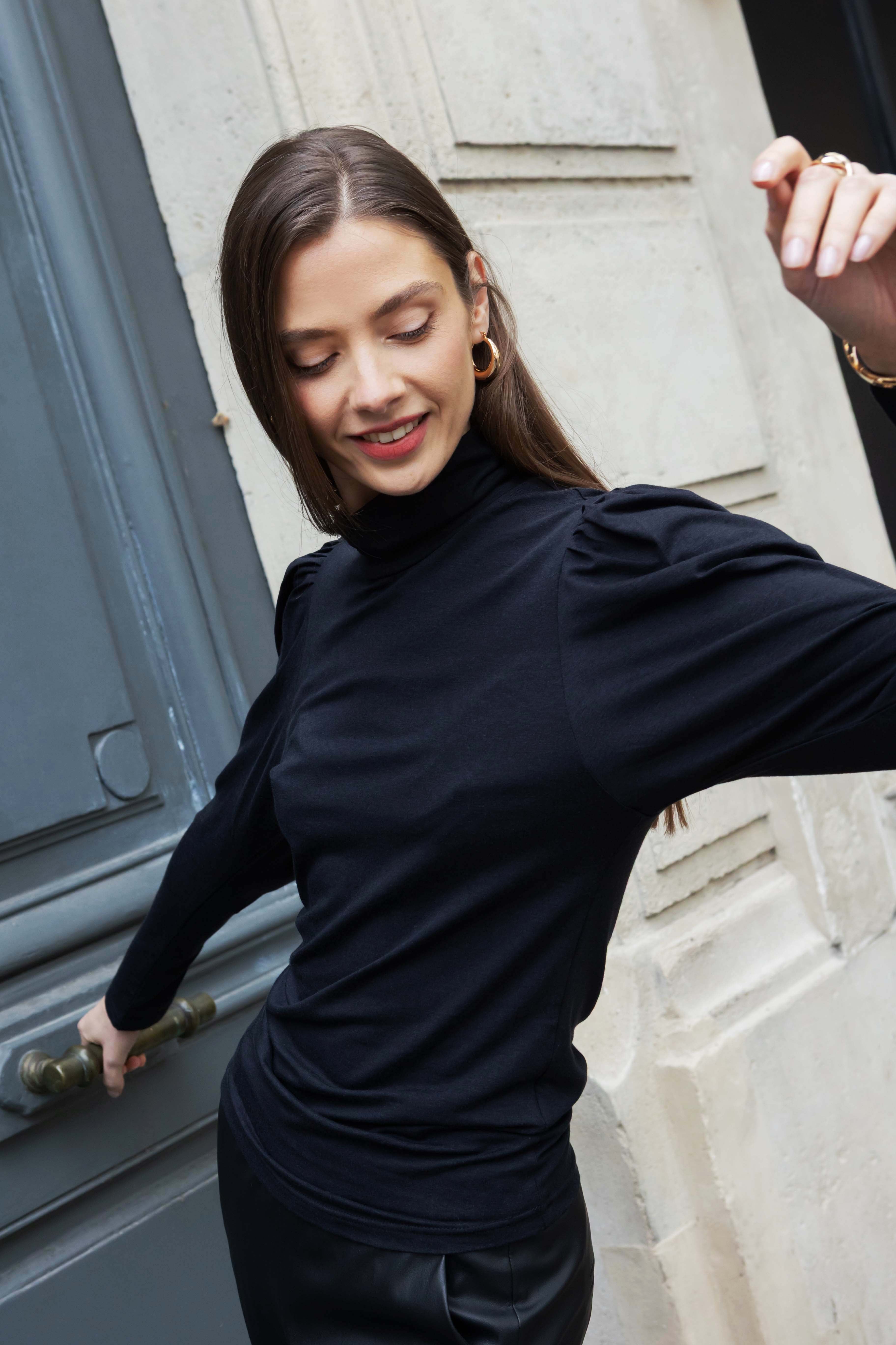 Top Ariana anthracite