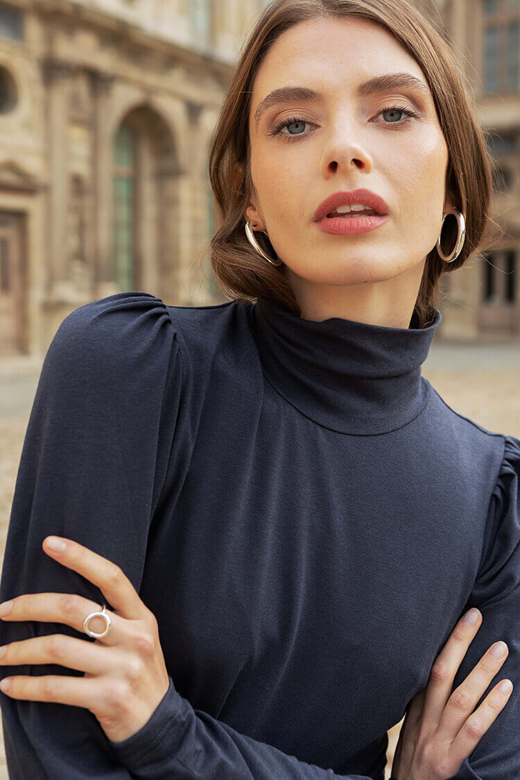 Top Ariana anthracite